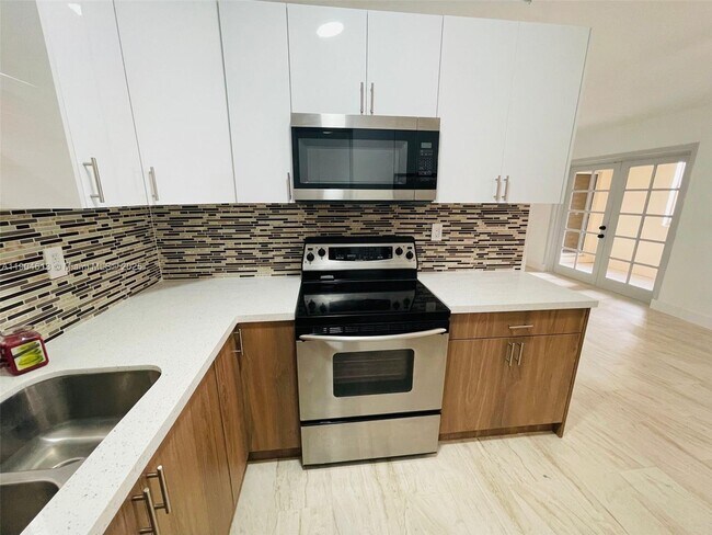 Building Photo - 12740 SW 249th Terrace