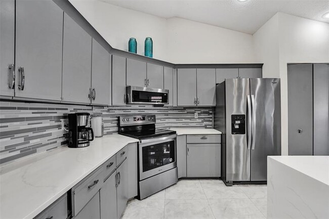 Building Photo - 7909 NW 19th St