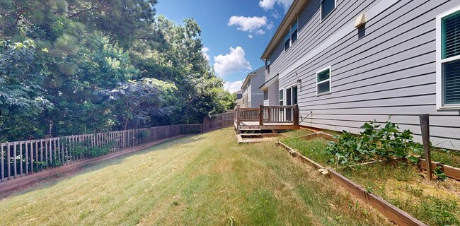 Building Photo - 7453 Coppice Dr