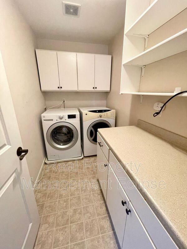 Building Photo - 315 N 155th St