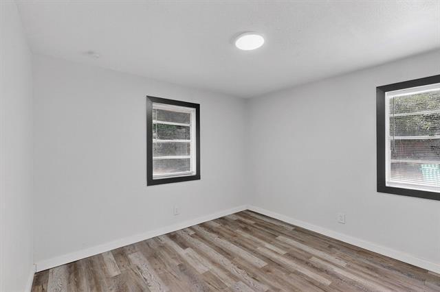 Building Photo - 5908 Emerson Dr