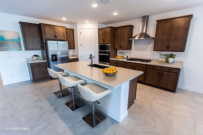 Building Photo - 23024 E Watford Dr