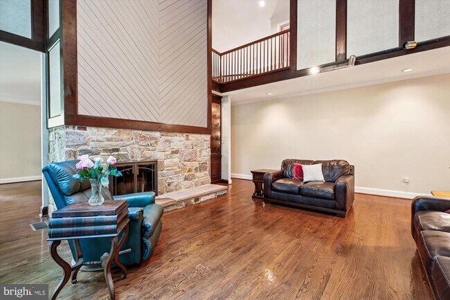 Building Photo - 9454 Newbridge Dr