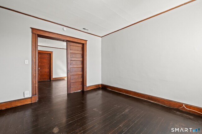 Building Photo - 811 East St