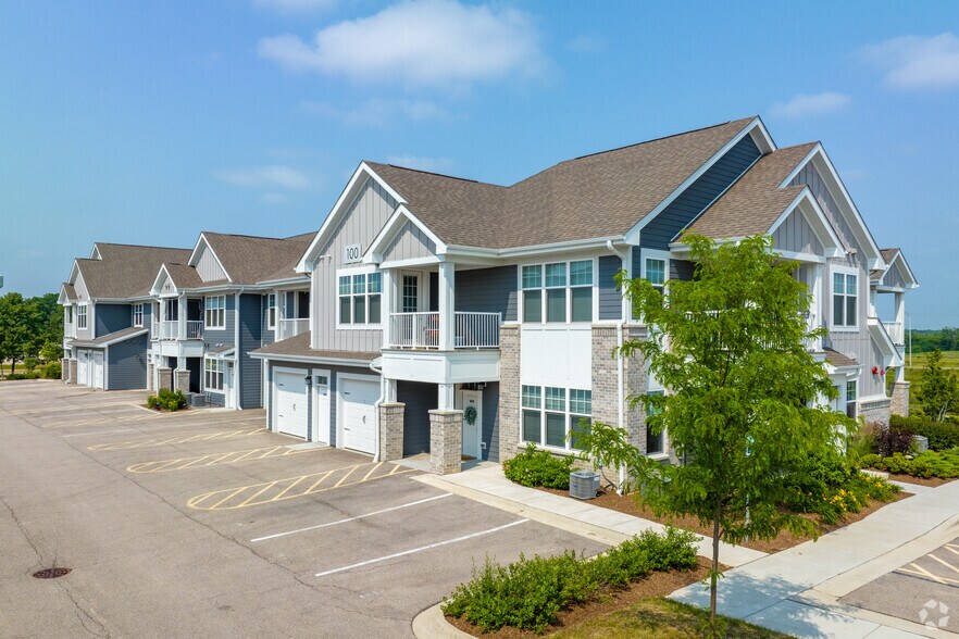 Reserve Randall Road 400 Randall Rd West Dundee IL 60118 Apartment