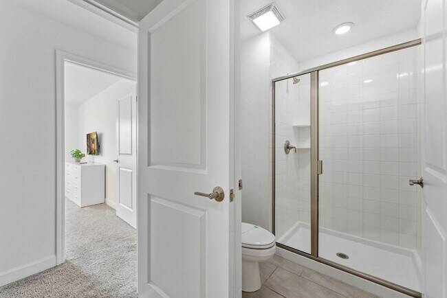 Building Photo - 4224 Paragraph Dr