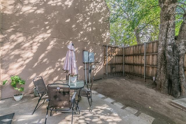 Building Photo - 4535 Alamosa St