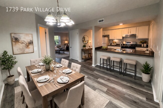 Building Photo - 1739 Park Village Dr