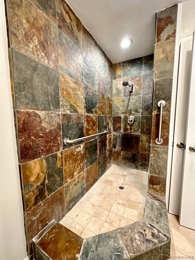 Building Photo - 2406 Altisma Way