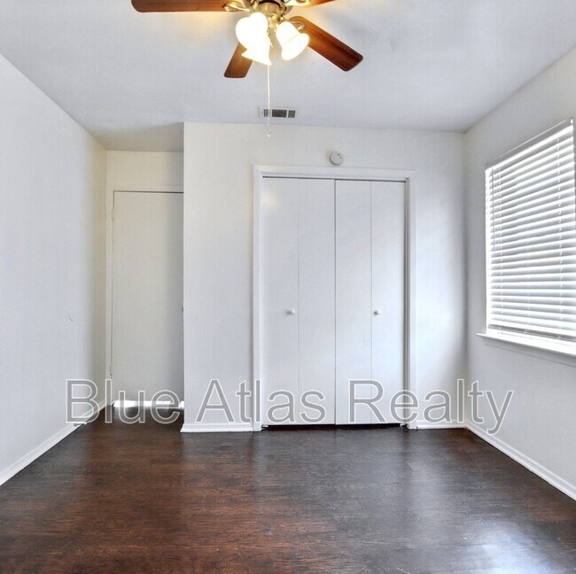 Building Photo - 2725 Patricia Ln