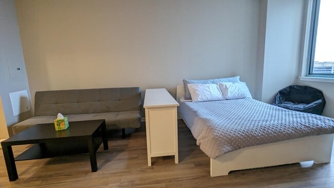 Building Photo - 851 N Glebe Rd