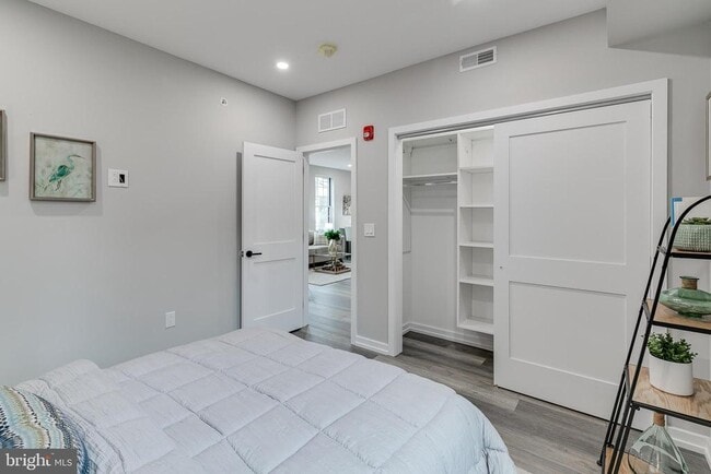 Building Photo - 752 S 16th St