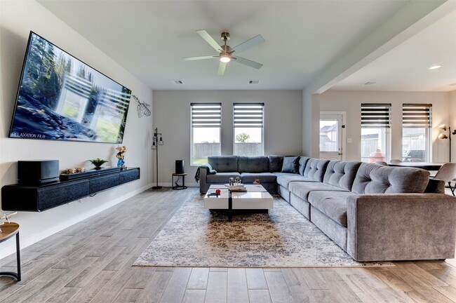 Building Photo - 3735 Rush Plns Ct