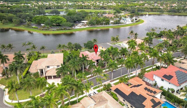 Building Photo - 950 Marina Dr