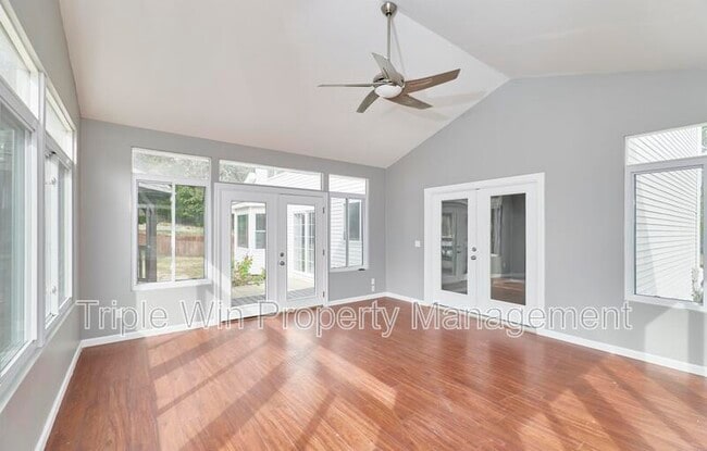 Building Photo - 4310 Castle Rock Ct