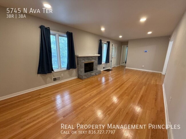 Building Photo - 5745 N Ava Terrace