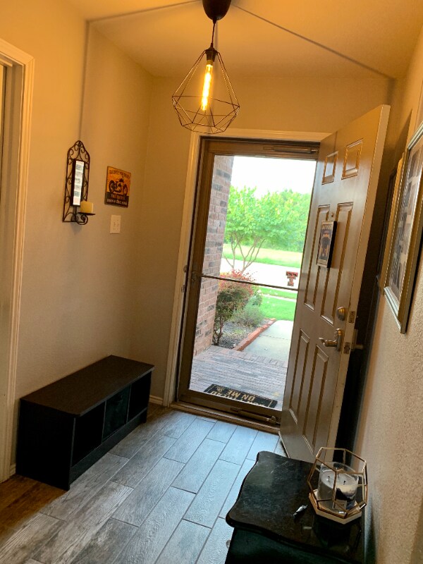 Building Photo - 16448 Cowboy Trail