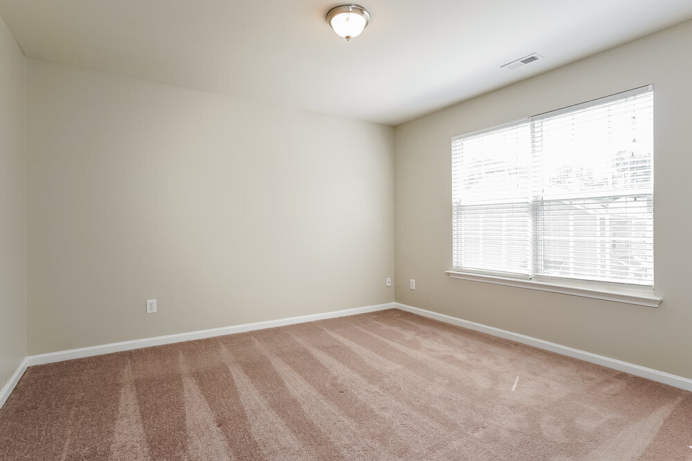 Building Photo - 4005 Bearmont Pl