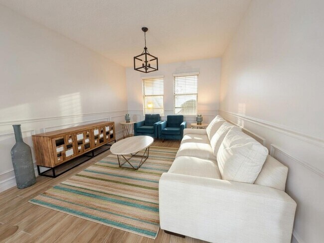 Building Photo - 16645 Germaine Dr