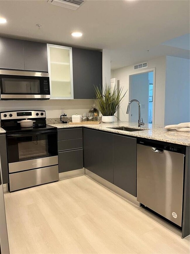 Building Photo - 5563 Millennia Park Dr