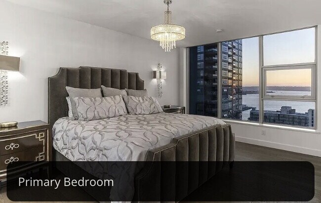 Building Photo - Panoramic Bayfront Luxury Living in the Heart of Little Italy
