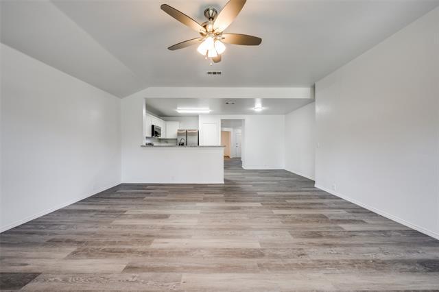 Building Photo - 3621 Riesling Dr