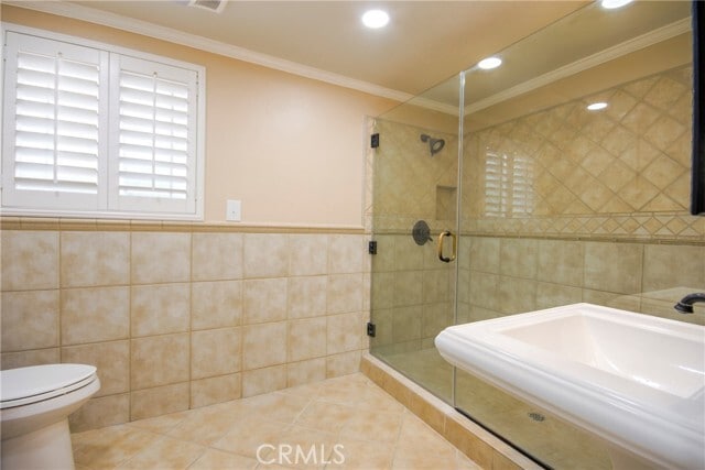 Building Photo - 6262 Heil Ave