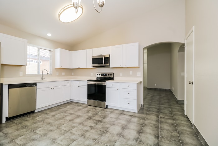 Building Photo - 12114 W Aster Dr