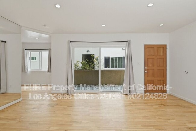 Building Photo - 2623 4th St