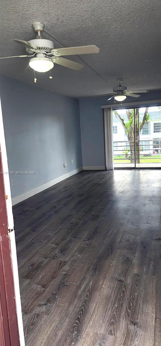 Building Photo - 6503 Winfield Blvd