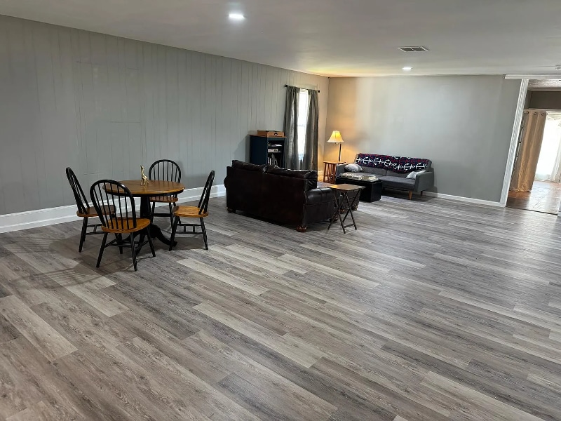 Building Photo - 11267 E US Hwy 64