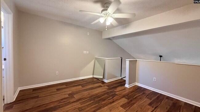 Building Photo - 405-B Harbison Blvd