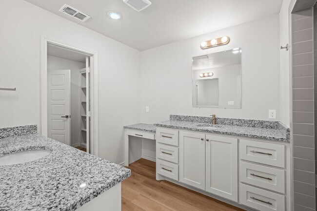 Building Photo - Country Living In Roosevelt ISD!