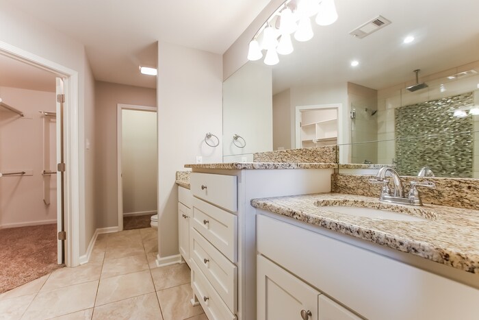 Building Photo - 3617 Stivers Blvd