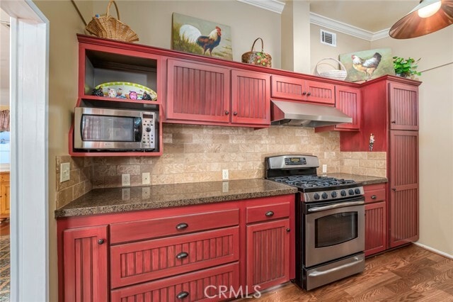 Building Photo - 209 Ruby Ave