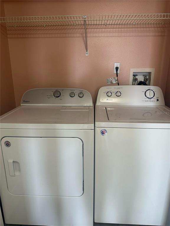 Building Photo - 2338 Harbor Town Dr