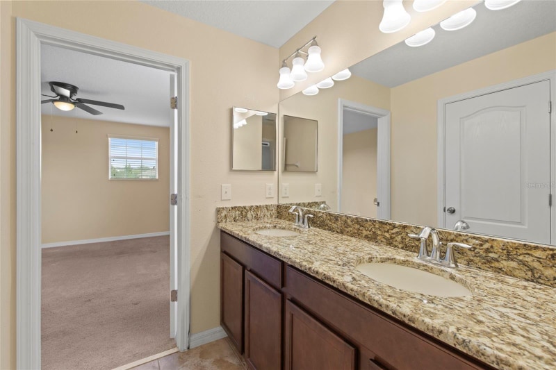 Building Photo - 16614 Myrtle Sand Dr