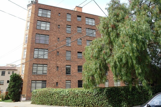 Building Photo - The Park View