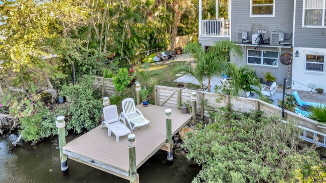 Building Photo - 28 Michiana Dr