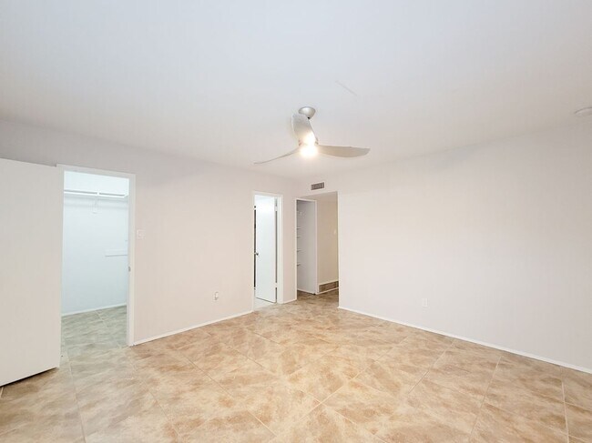 Building Photo - 16914 Judyleigh Dr