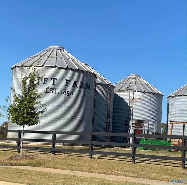 Building Photo - 343 Hay Rake Dr