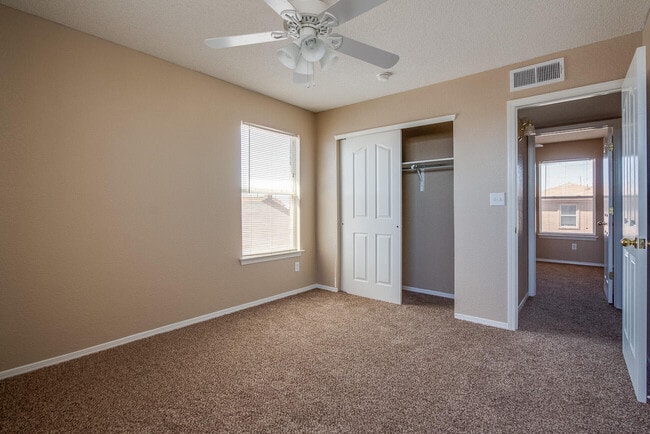 Building Photo - 14185 Tierra Halcon Dr
