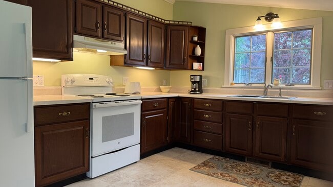 Fully Equipped Kitchen - 101 Center St