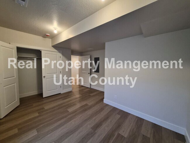 Building Photo - 2172 Cape Fox Way