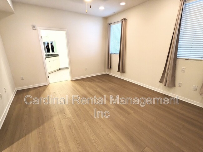 Building Photo - 11912 Laurelwood Dr