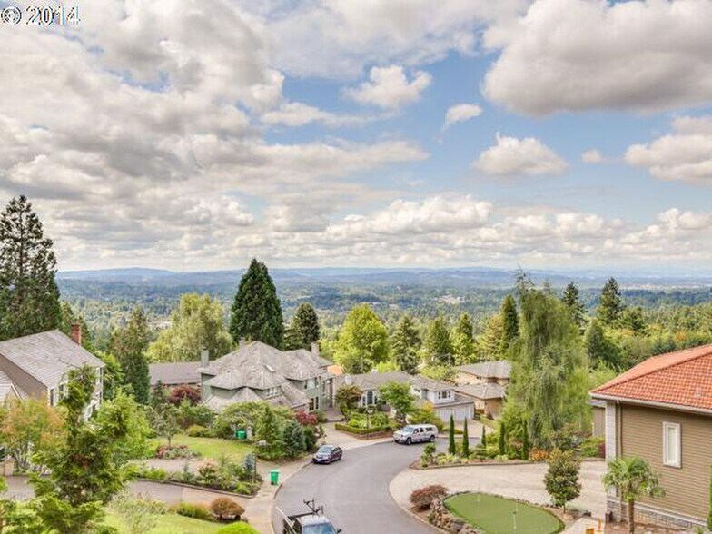 Unobstructed views of Western Oregon - 3447 SW Doschview Ct