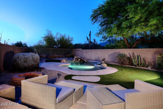 Primary Photo - 10354 E Raintree Dr