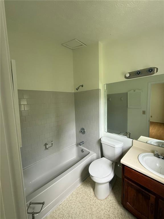 Building Photo - 1501 Kessock Way