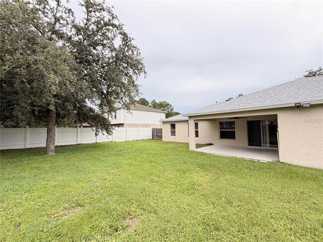 Building Photo - 63 Richmond Dr