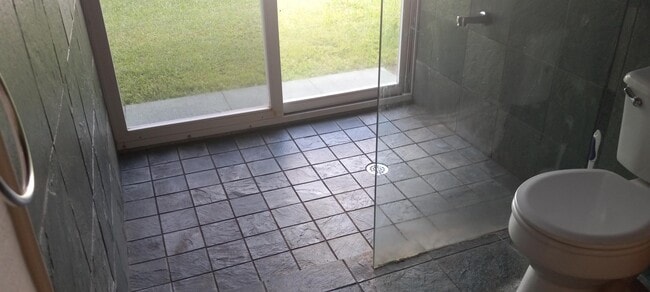 Building Photo - 15-1433-1433 25th Ave